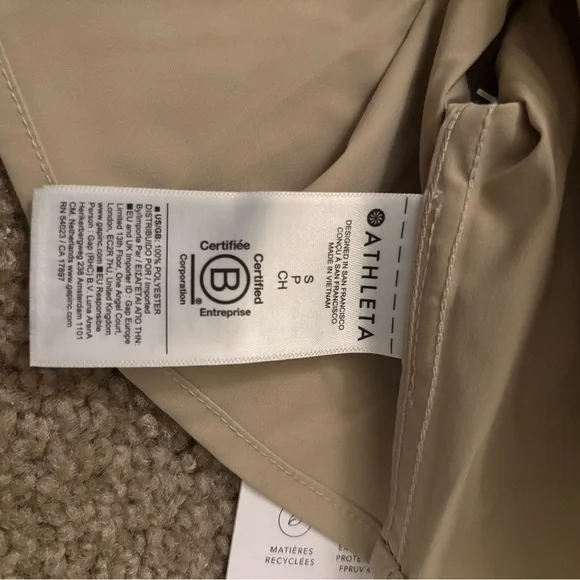NWT Athleta Midday Ultra Cropped Shirt - Beige - Picture 6 of 8